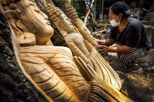 balinese wood carving