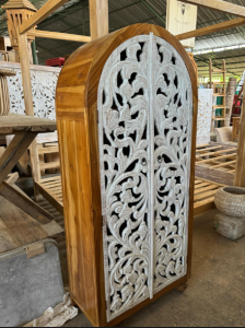 Crafting Elegance of Wooden Craft Furniture in Bali